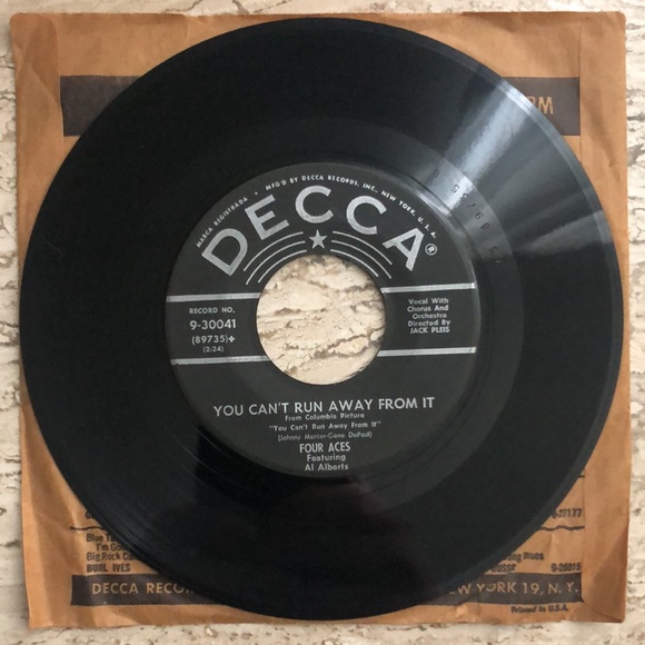 Four Aces Friendly Persuasion/You Can't Run Away From It Vinyl 45 Record '56 - Picture 3 of 8